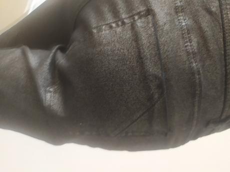 C134 nohvice pekne, xs