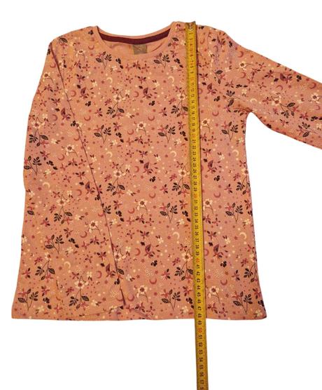 Tricka s dlhym rukavom, in extenso,134