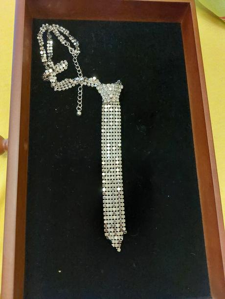 Brošne, prívesok, nahrdelnik, 