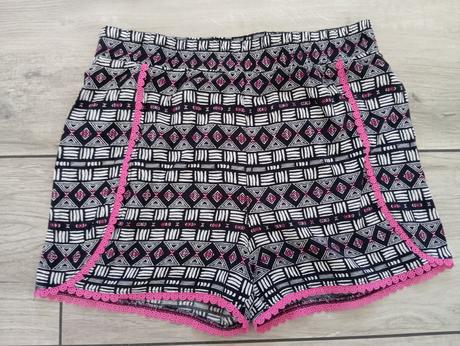 Kraťasy 146, primark,146