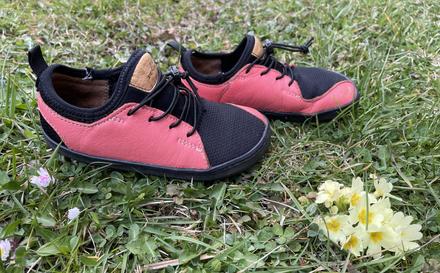 Pegres tenisky, pegres,28