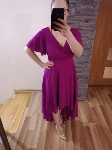 Spoločenské šaty, 42