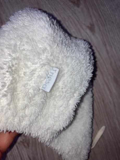 Klobucik, čiapky, 56