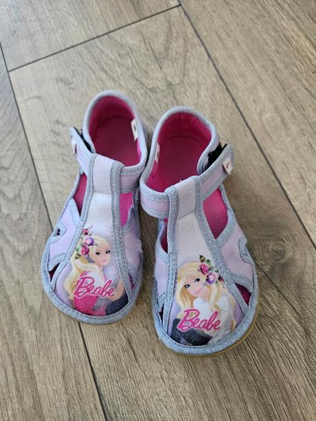 Ef barefoot papucky, 27