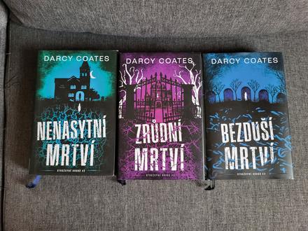 Darcy coates seria strazkyne hrobu 2, 3, 4, 