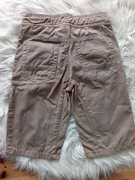 Krátke nohavice, chapter young,146