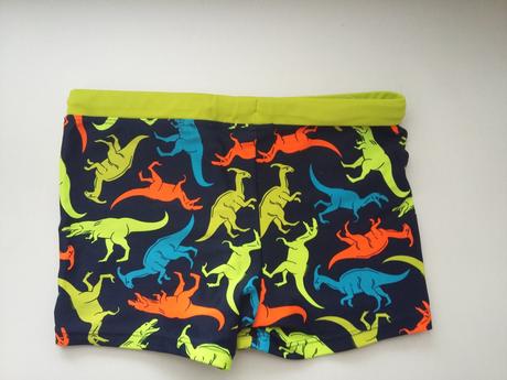 Ako nové plavky na 6-9 rokov, 128