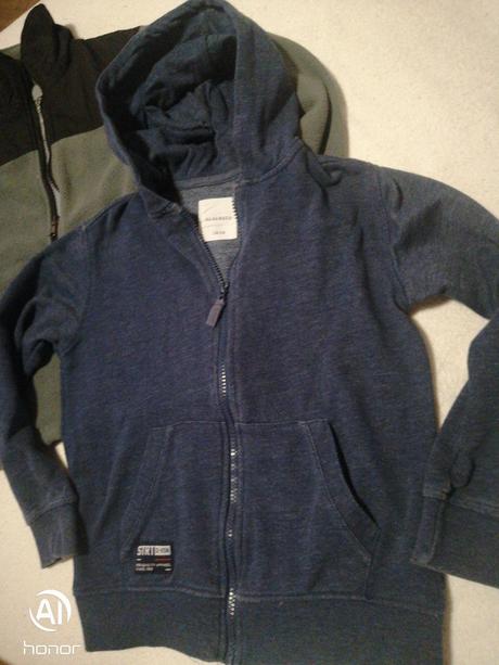 Mikiny, reserved,134