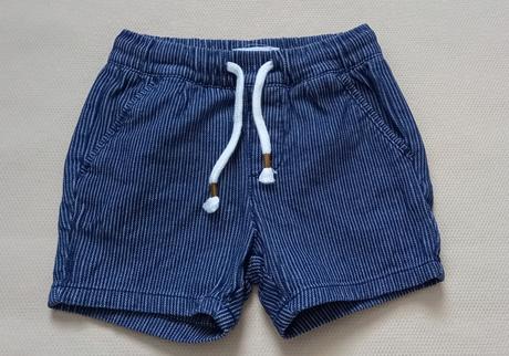 Šortky, reserved,80