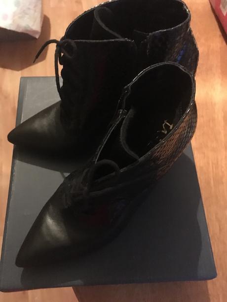 Čižmičky baldowski, 37