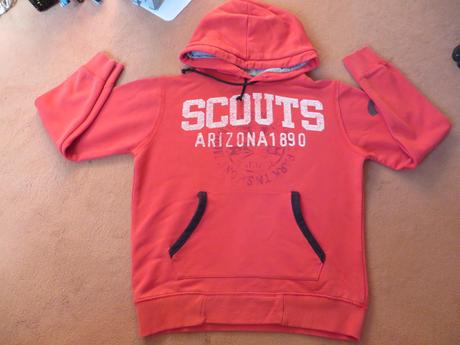 Mikina na donosenie - veľ. 134, 134