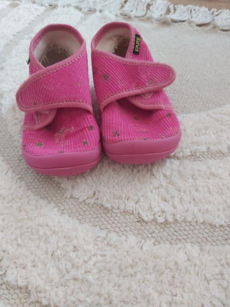 Papucky fare, fare,19