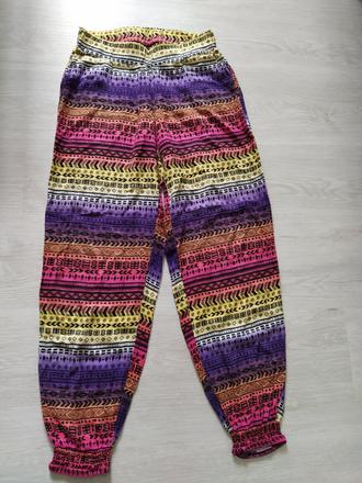 Ľahké farebné nohavice., yigga,146