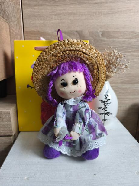 Bábika levanduľova, 