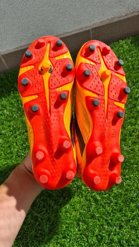 Kopacky s ponozkou, kipsta,35