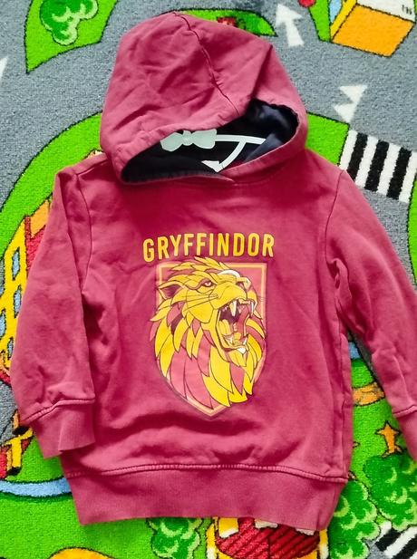 Chlapec 110, 104–116