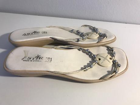 Letné šľapky, krásne, 37