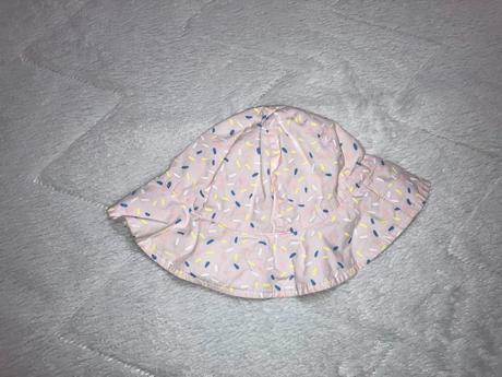 Letný klobúčik, 80