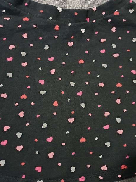 Srdieckova sukna, h&m,122