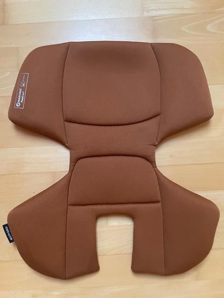 Maxi-cosi pearl pro i-size s 2wayfix základňou, maxi cosi