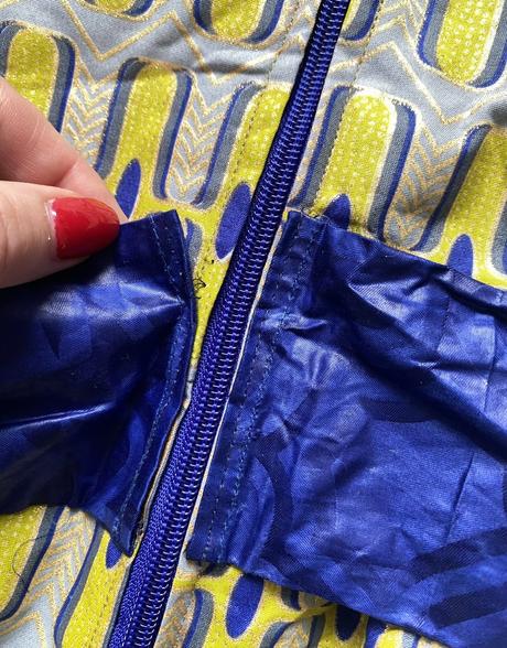 Luxusný peplum top, s