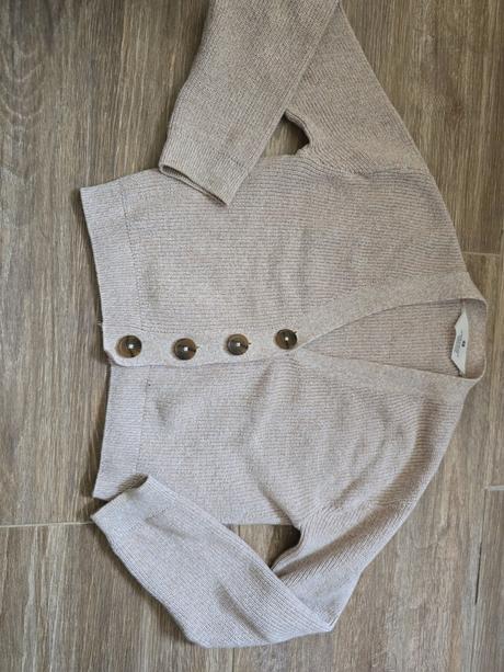 Svetrík č.134-140, h&m,134