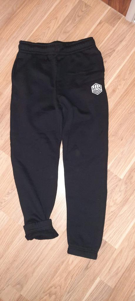 Zateplene teplaky 10-11r., f&f,152