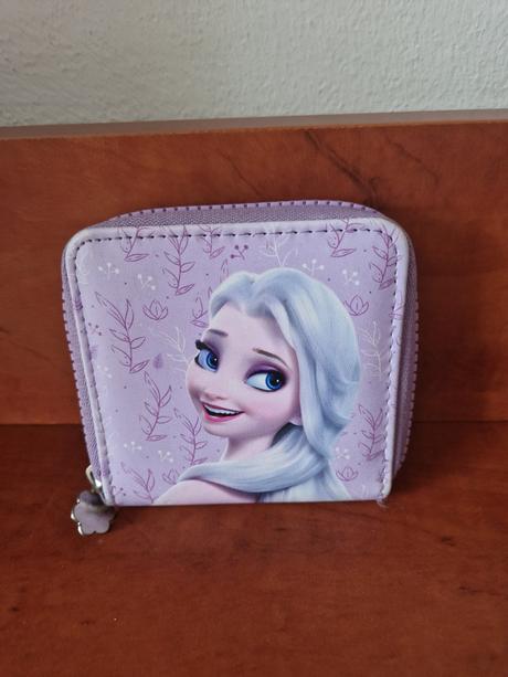 Peňaženka, disney