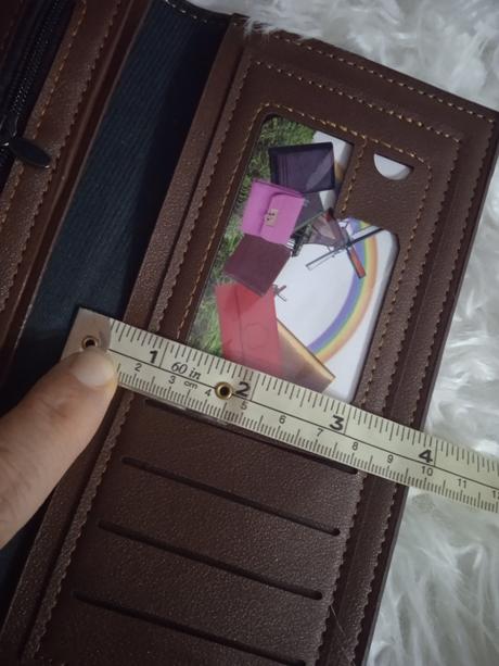 Puzdro na mobil a doklady,