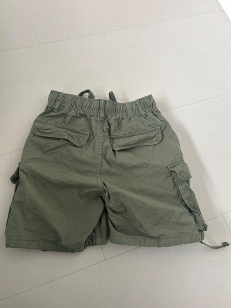 Kapsacove kratasy, bershka,xs