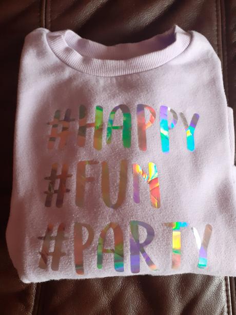 Mikina happy, reserved,146