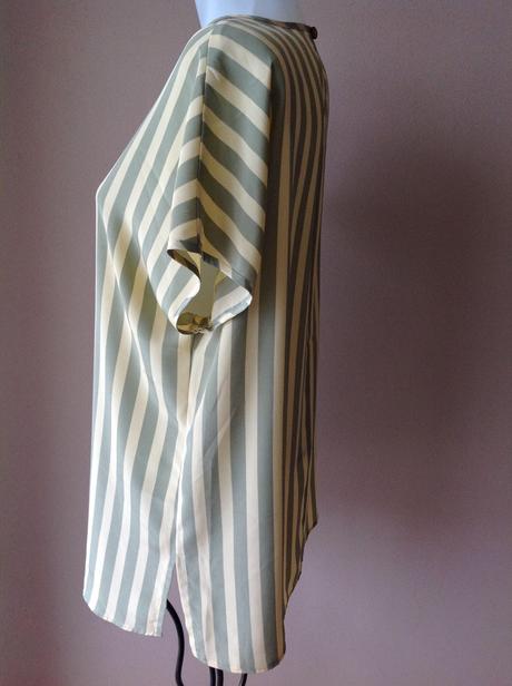 Blúzka 44/46 (64), 44