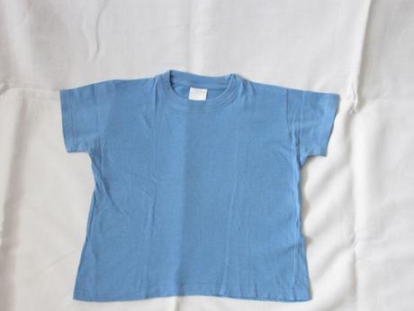 Bledo-modré tričko, tesco,110