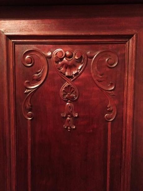 Starožitná skriňa, 