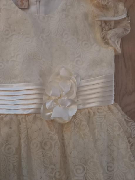 Spolocenske saty pre dievcatko, 110