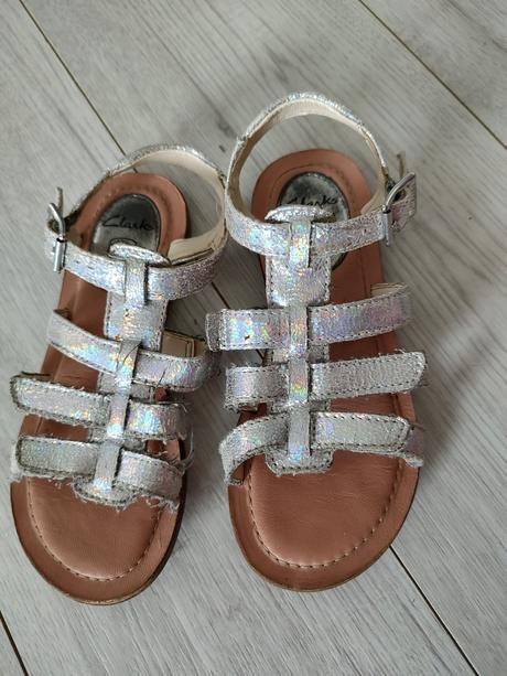 Sandálky, clarks,31
