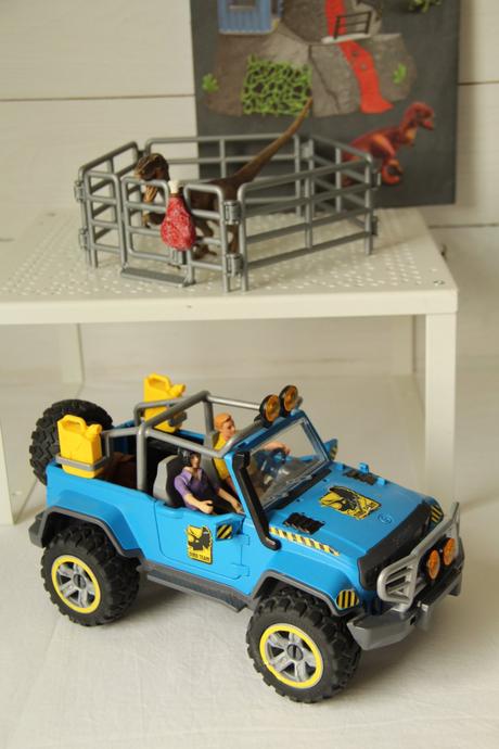 Schleich 42564 sopka + 41464 vozidlo s výbehom, 