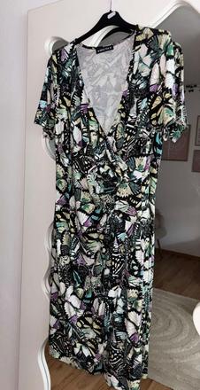 Šaty miss via 40, 40