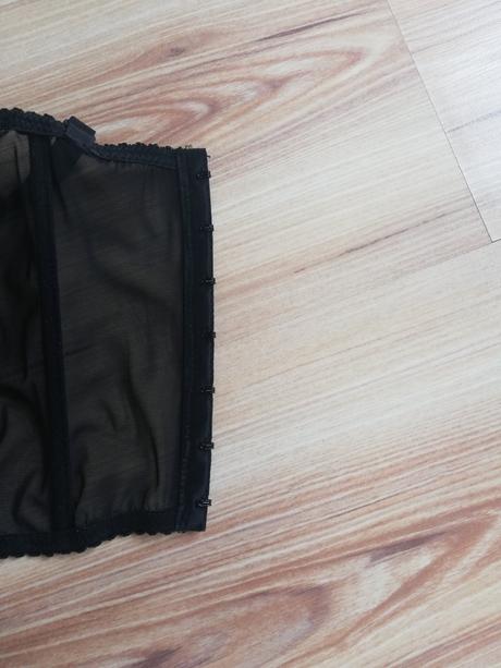 Sexi korzet ako nový, 70b