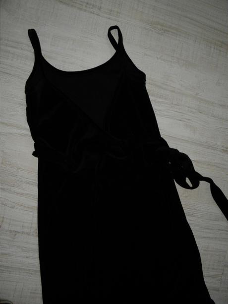 Zavinovacie šaty, 36