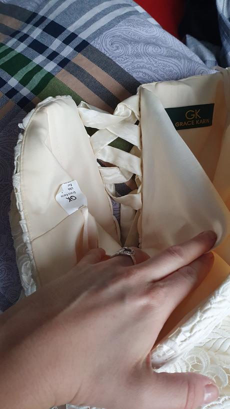 Krémové krajkové šaty, grace,36