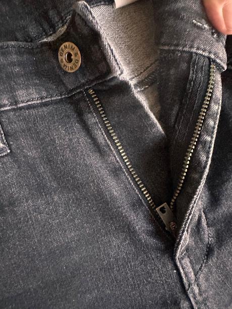Nohavice / rifle denim straight, 28/32, h&m,170