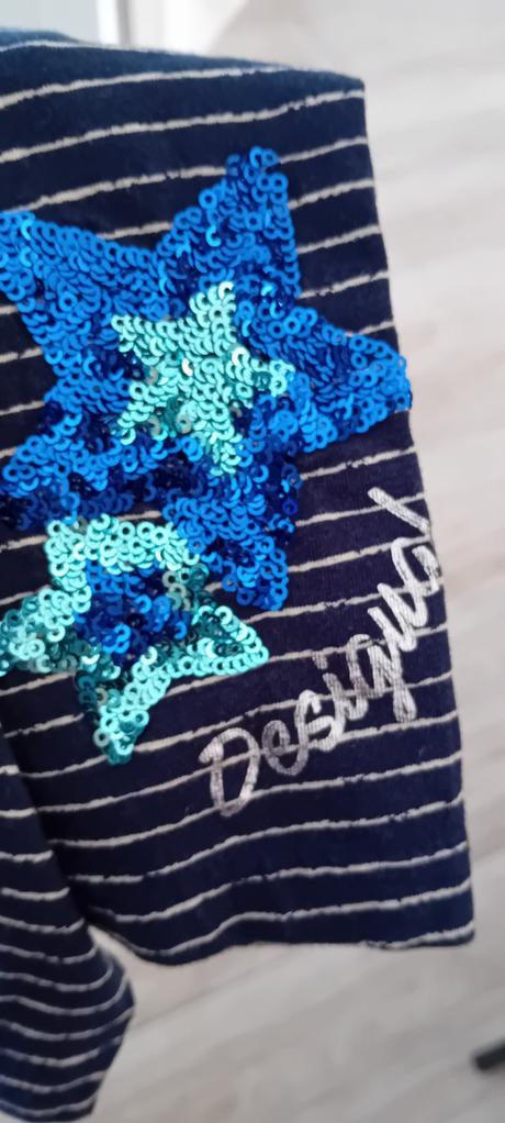 Desigual, desigual,104