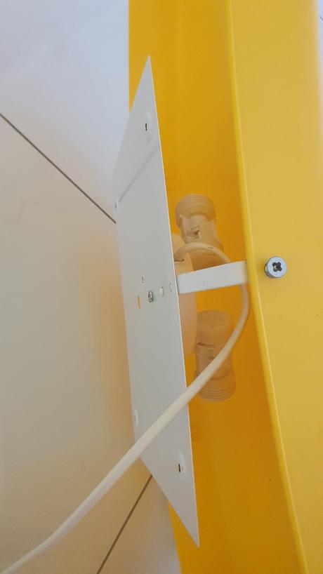 Ikea lampa nástenná smila mane,