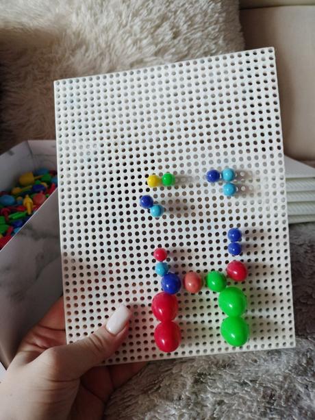 Peg art farebná mozaika s hríbikmi, 