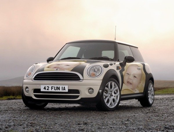 Zmestí sa Bugaboo bee plus do Mini Cooper Cabrio? 