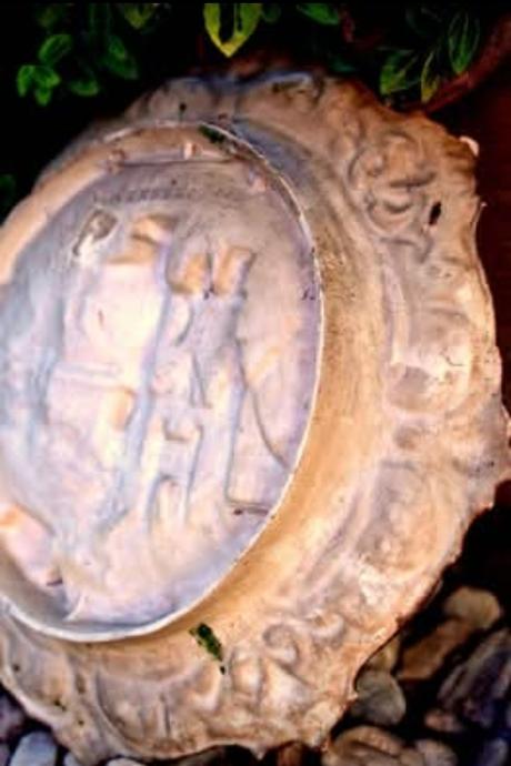 Tanier na zavesenie, 