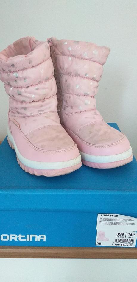 Snehule, deichmann,28