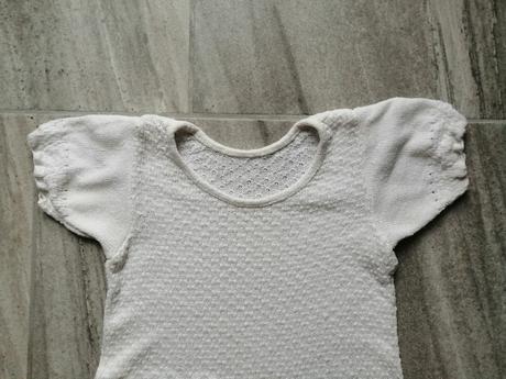 Nežné maslovobiele pletené minišaty, v s-m, s