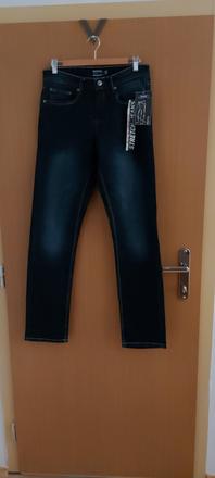 Rifle identic s vysačkou, 32